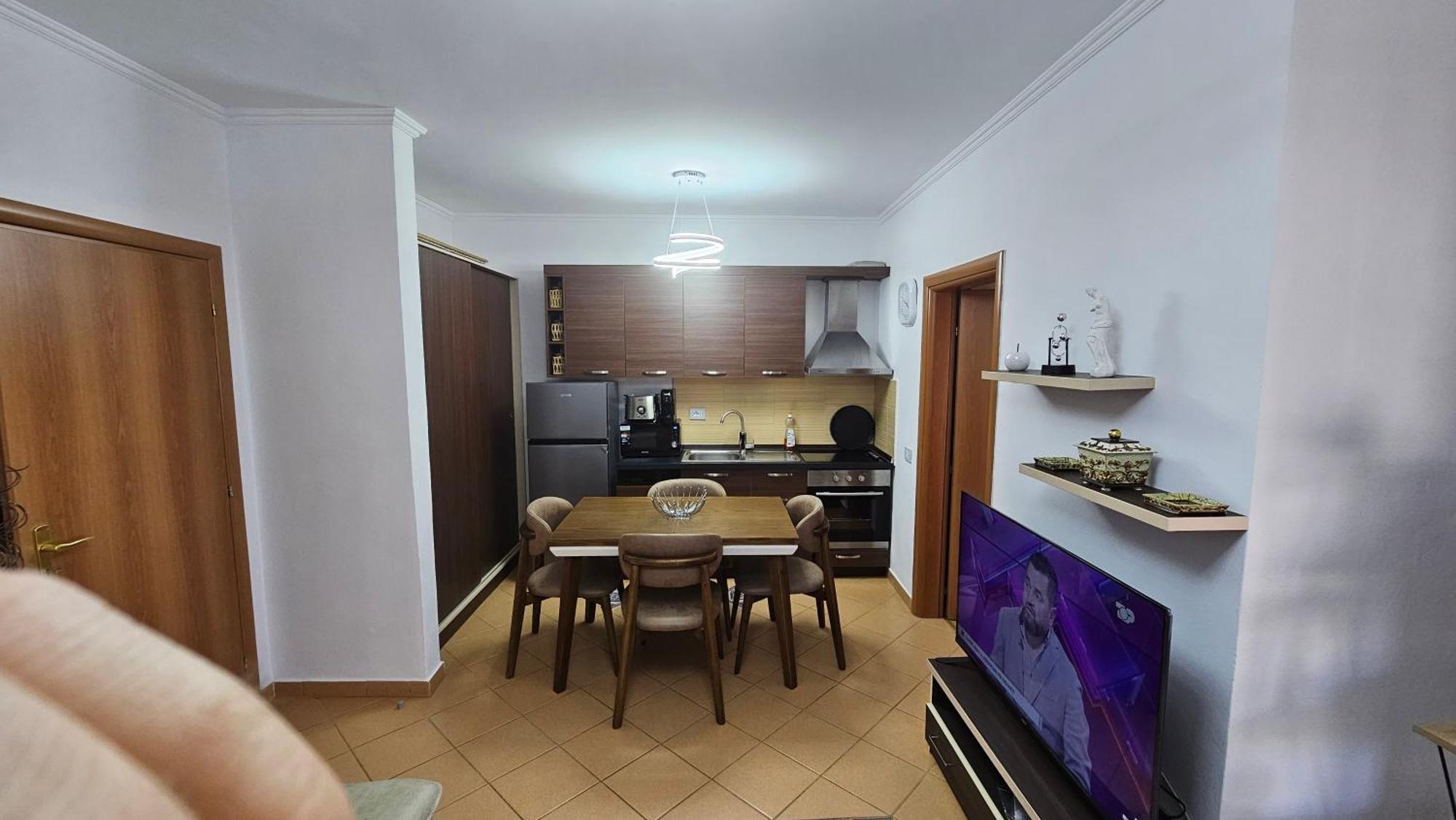 Downtown Apartment *