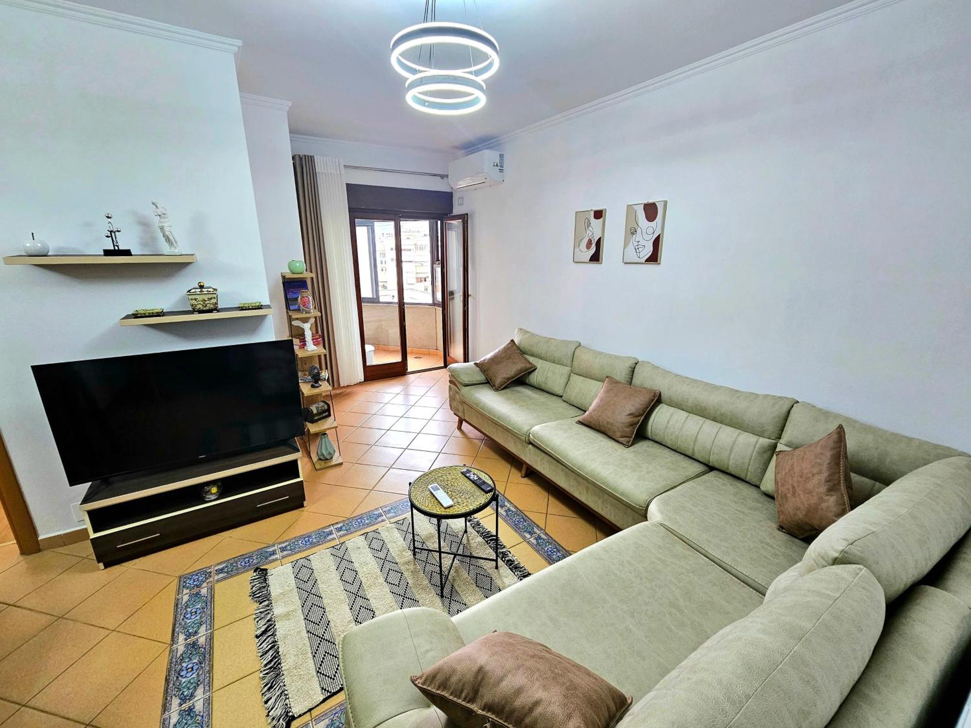 Downtown Apartment Tirana